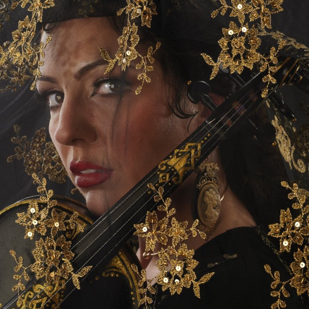 Gloria violin 1
