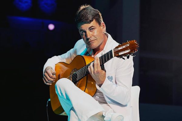 Música chill out y lounge con guitarra española